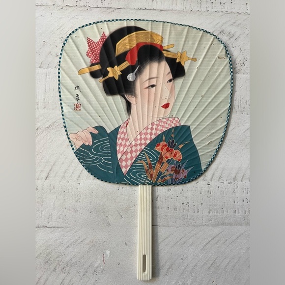Set of 3 Vintage Japanese | Asian Fans | Souvenir Home Decor - Picture 5 of 10